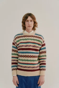 Howlin A Woolen Wonder - Ecru New