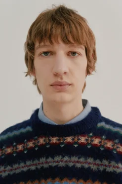 Howlin A Woolen Wonder - Navy Clearance