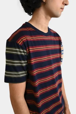 Howlin Love To Fly T-shirt - Navy Outlet
