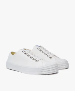 Novesta Star Master - White Online